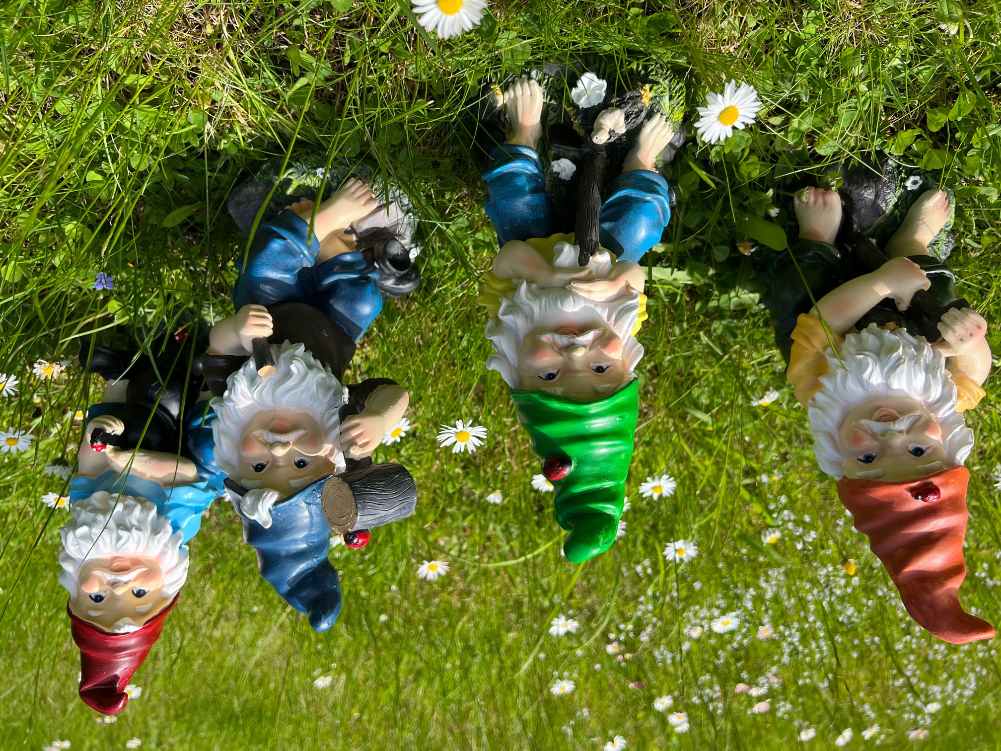 4 schöne Gartenzwerge lustige Gnome für Haus Kaufland.de