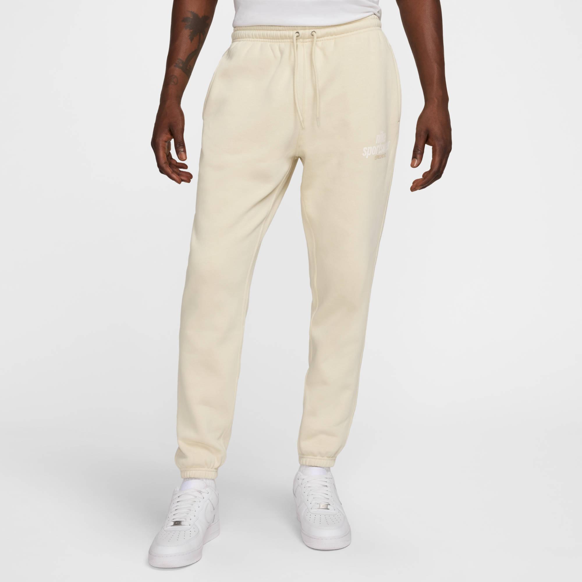 Nike M Nk Club Bb Cf Pant Nsw Gfx Lt Khaki/Lt Khaki/Sail Lt Khaki/Lt Khaki/Sail S HJ2185
