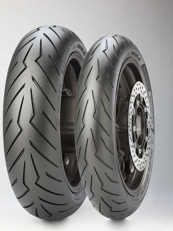 Pirelli Diablo Rosso Scooter 160/60 R15 67H