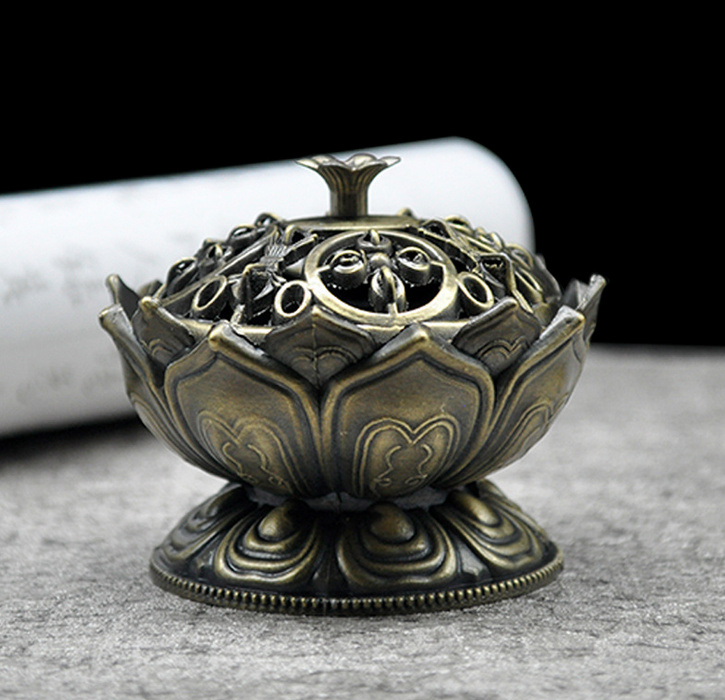 Zhixia Lotus Räuchergefäß Weihrauchfass Räucherstövchen Räucherschale mit Deckel XWW343