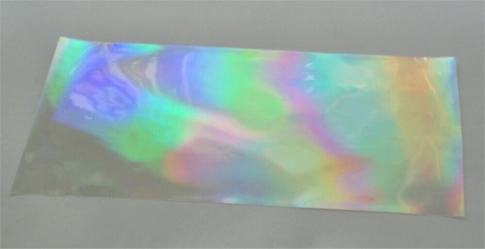 Astromedia Durchlicht-Beugungsgitter, 1.000 Linien pro mm, Bogen 150 x 300 mm 10-459.NDB