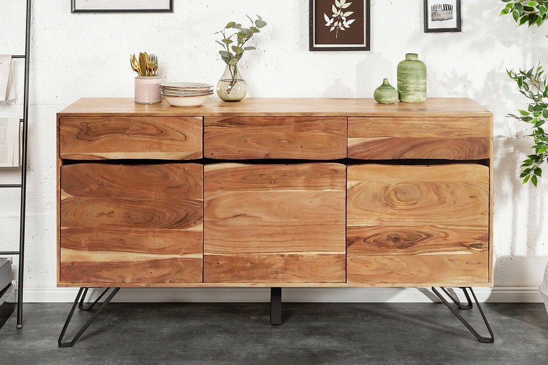 LIVING EDGE Massives Sideboard 160cm Akazienholz mit Baumkante und ausgearbeiteter Zierleistee Sitheim® 41115