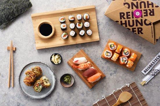 Famanu Sushi Serviesset – Zubehör für die einfache Zubereitung SHSHOP
