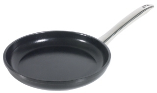 Contacto Keramik-Alupfanne mittelhohe Form, aus handgegossenem Aluminium-Kokillenguss, Antihaftbeschichtung aus Keramik, backofenfest bis +250°C, mit Stiel aus Edelstahl 18/10, nicht induktionsgeeignet, hochwertiges