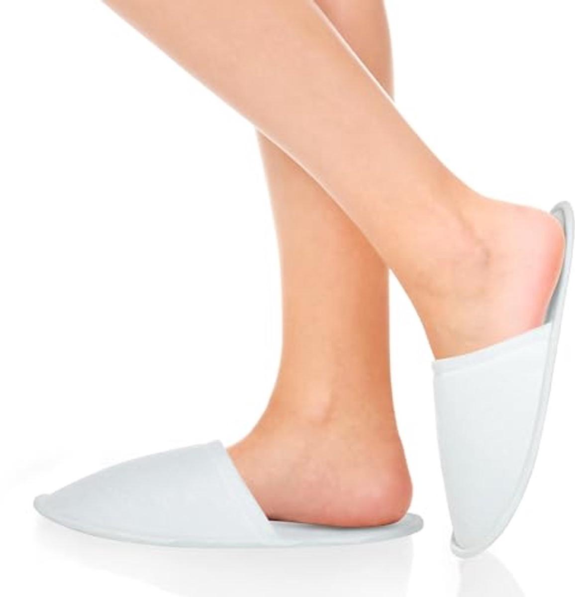 Markenlos Weiße Hotelslipper 24 Paar - Einwegslipper - Rutschfest - Schuhgröße 42-43