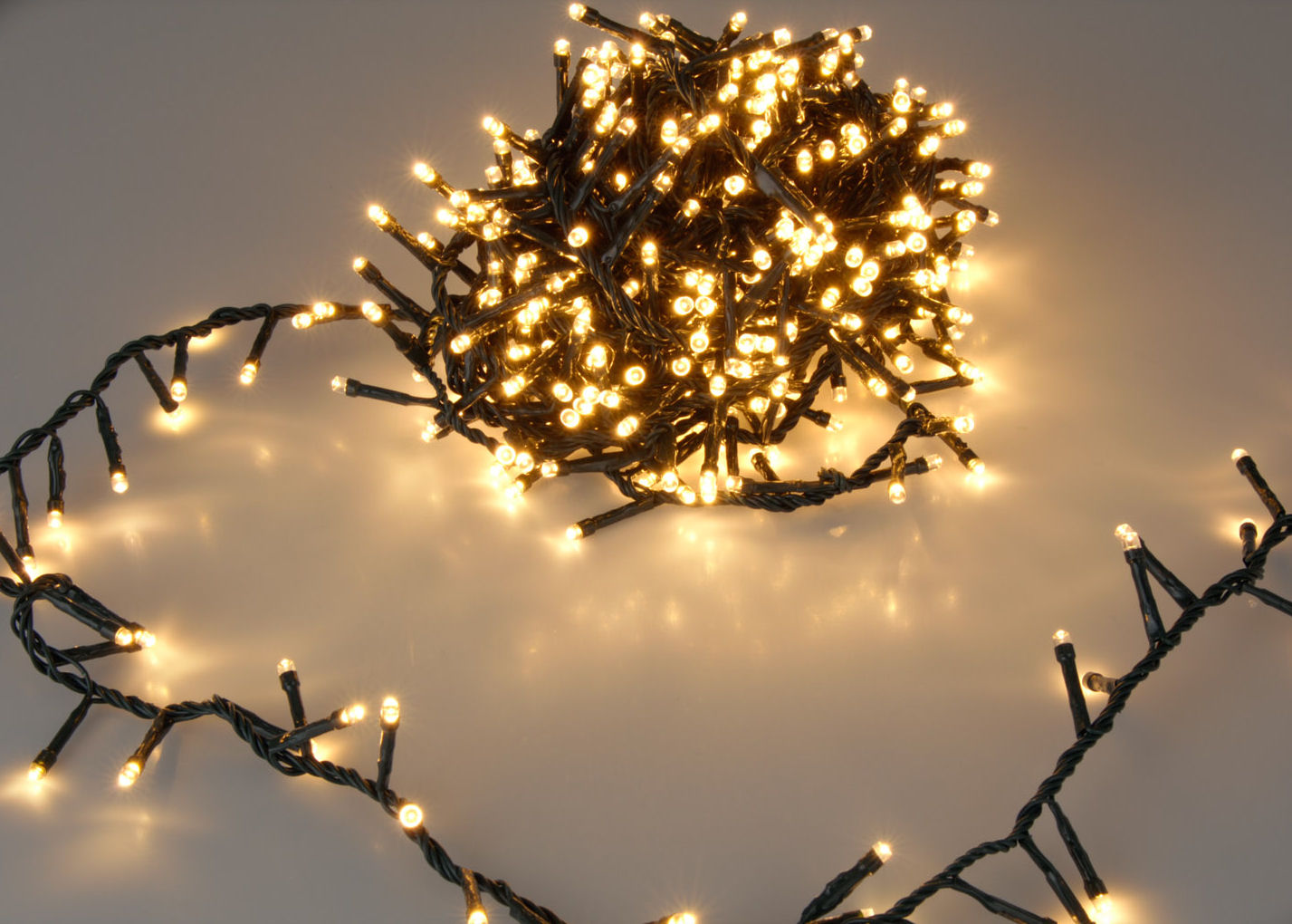 festliche Dekoration Lichterkette mit Trafo für Weihnachtsbaum innen und außen 
