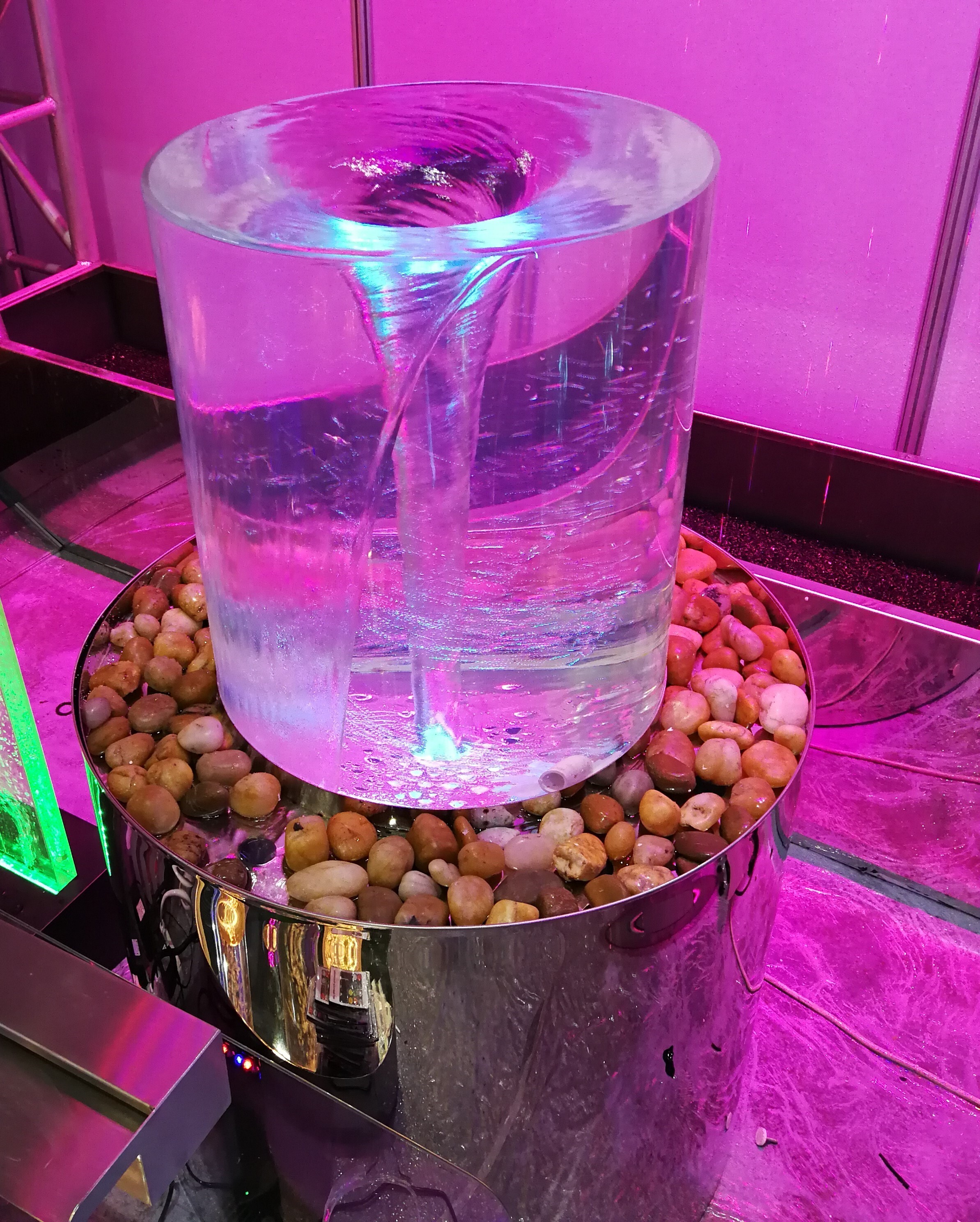 Blasenbrunnen Outdoor geführt Wirbel Tornado Blase Brunnen Tornado Brunnen