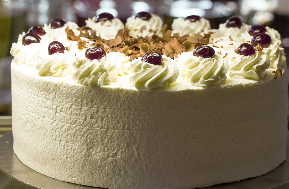 hansepuzzle 46664 - Schwarzwälder Kirschtorte Puzzle, 500 Teile, Menschen, 46,0 x 30,0cm mit hochwertiger Aufbewahrung, Kartonbox & Beutel 36664