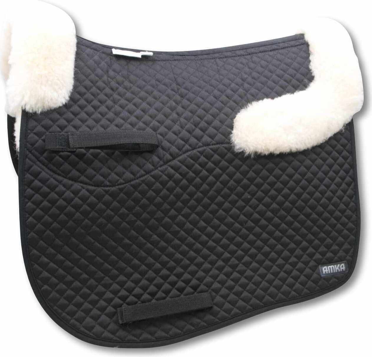 AMKA PRO Dressur Lammfell Schabracke Wirbelsäulenfreiheit Widerristpolsterung 011700