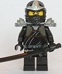 LEGO Ninjago: Cole ZX s brnením a katanou
