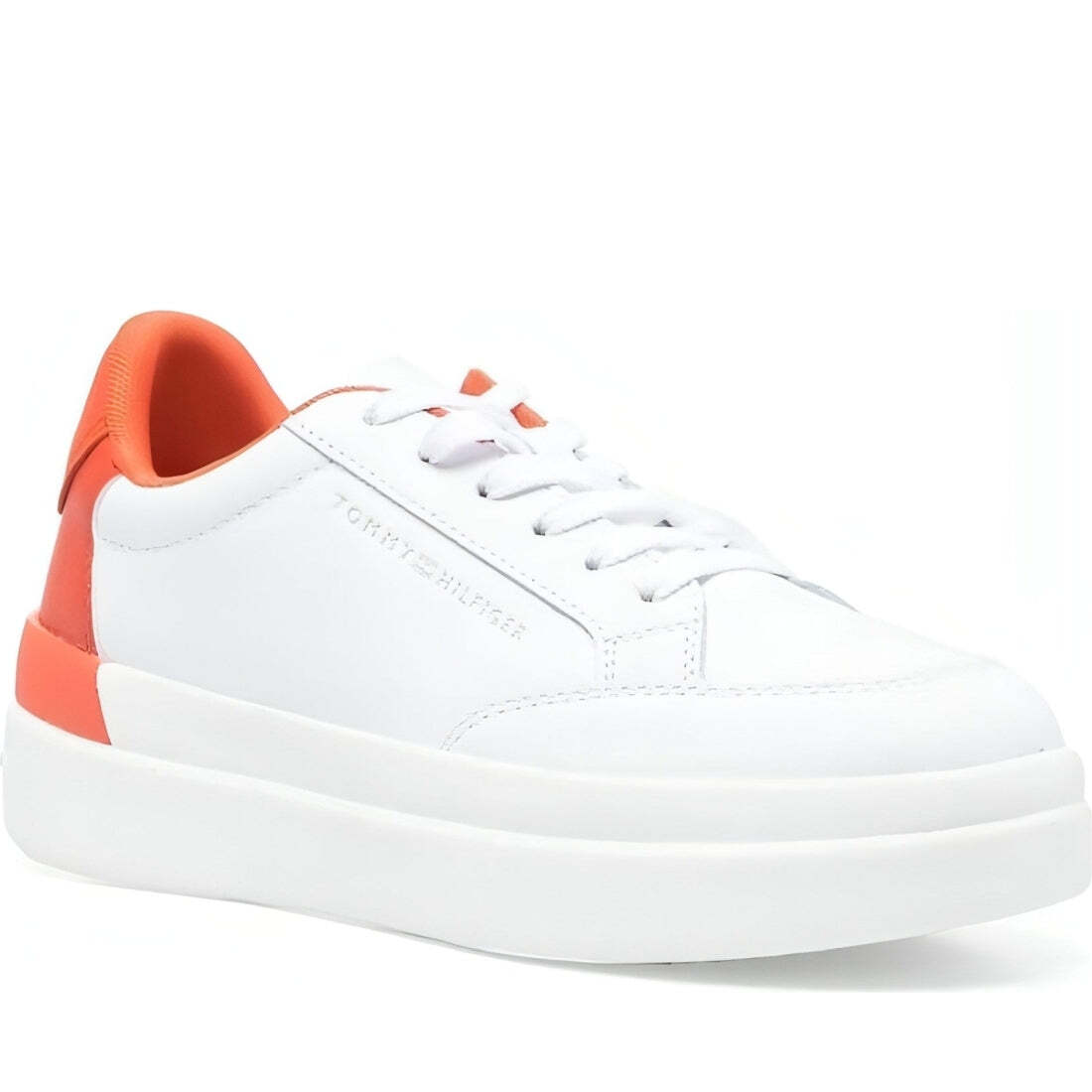 Tommy Hilfiger Dámske tenisky FW0FW06896 0K9 Farba: biela Veľkosť: 40