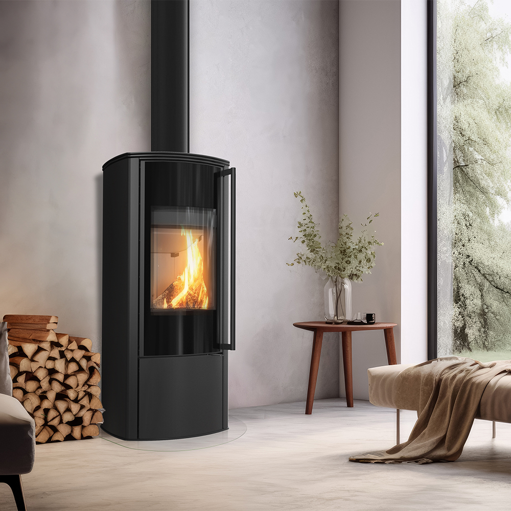 Voľne stojaci oceľový sporák KOZA KRATKI AB KRATKI ENYO R 5,5 kW Ø 100/150
