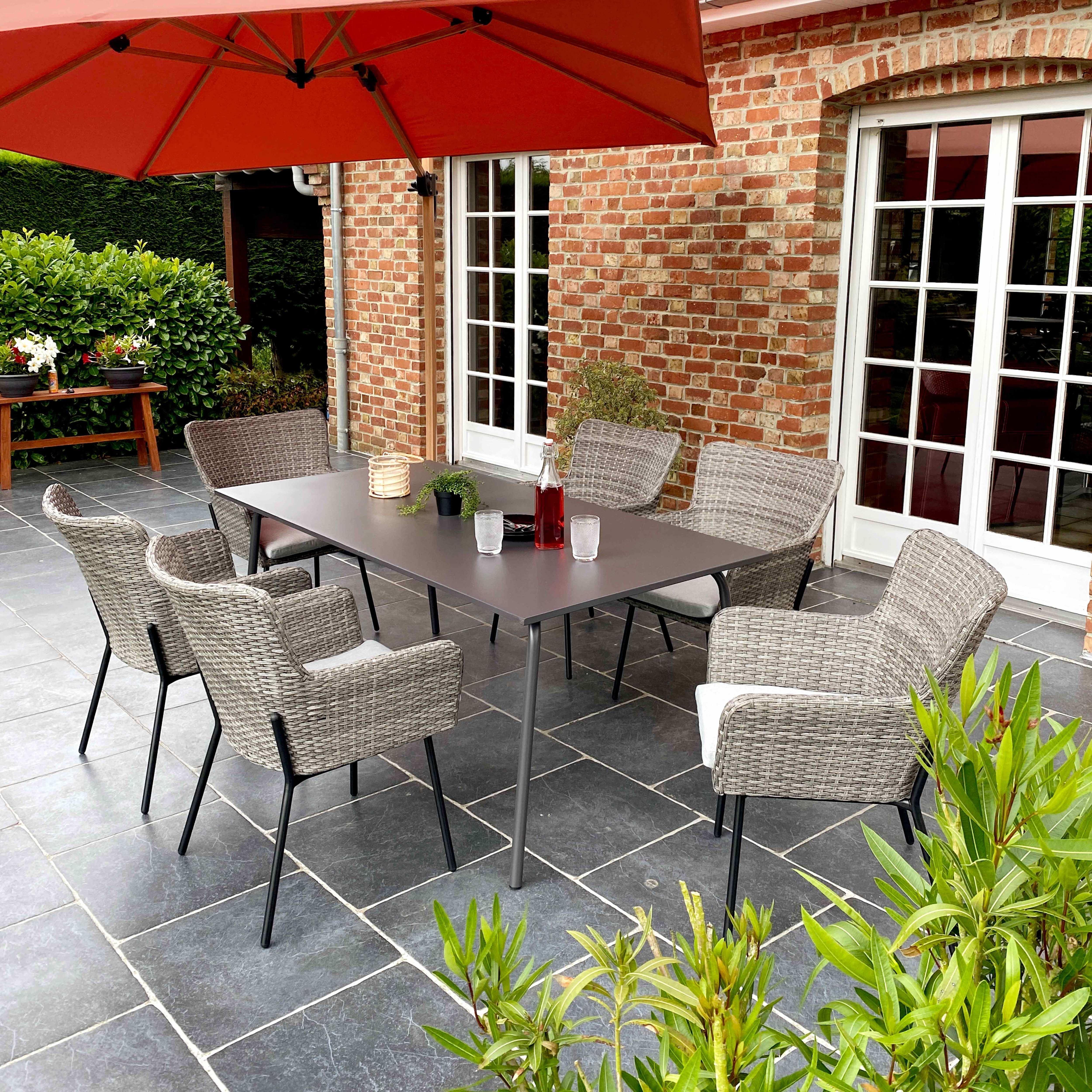 Stuhl Gartentisch und 6 Stühle mit Armlehnen aus Kunstharz - Oviala Palavas 109431