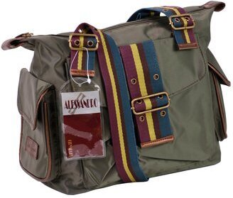 Alessandro Salvatore Sportliche Handtasche in Oliv aus der Alessandro City Sport Collection