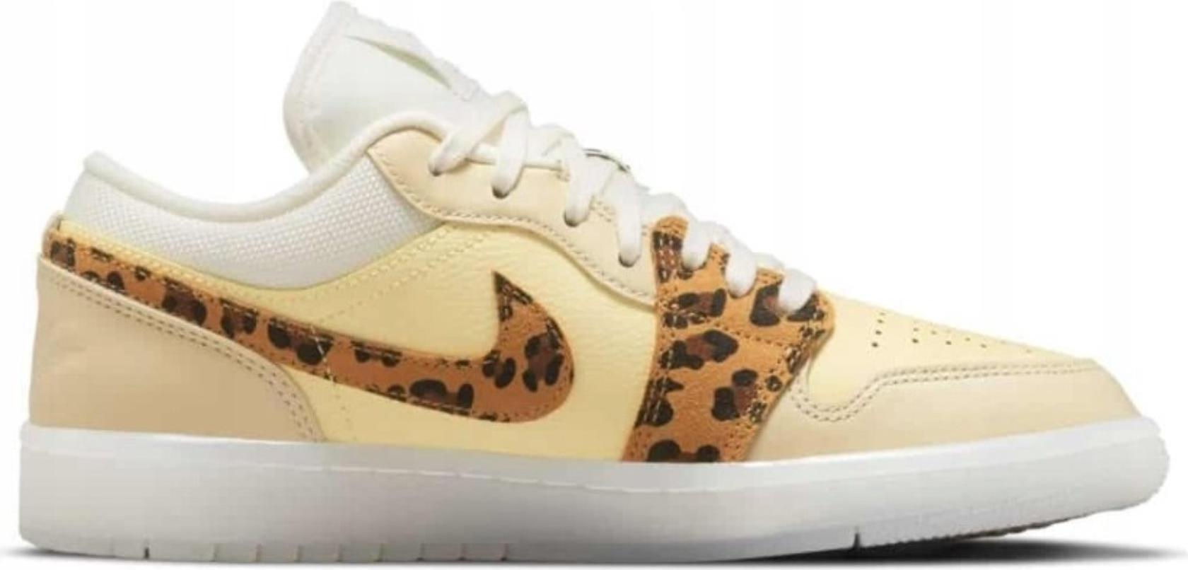 Jordan 1 Low SNKRS Day (Women's) - EU 43 DN6998-700