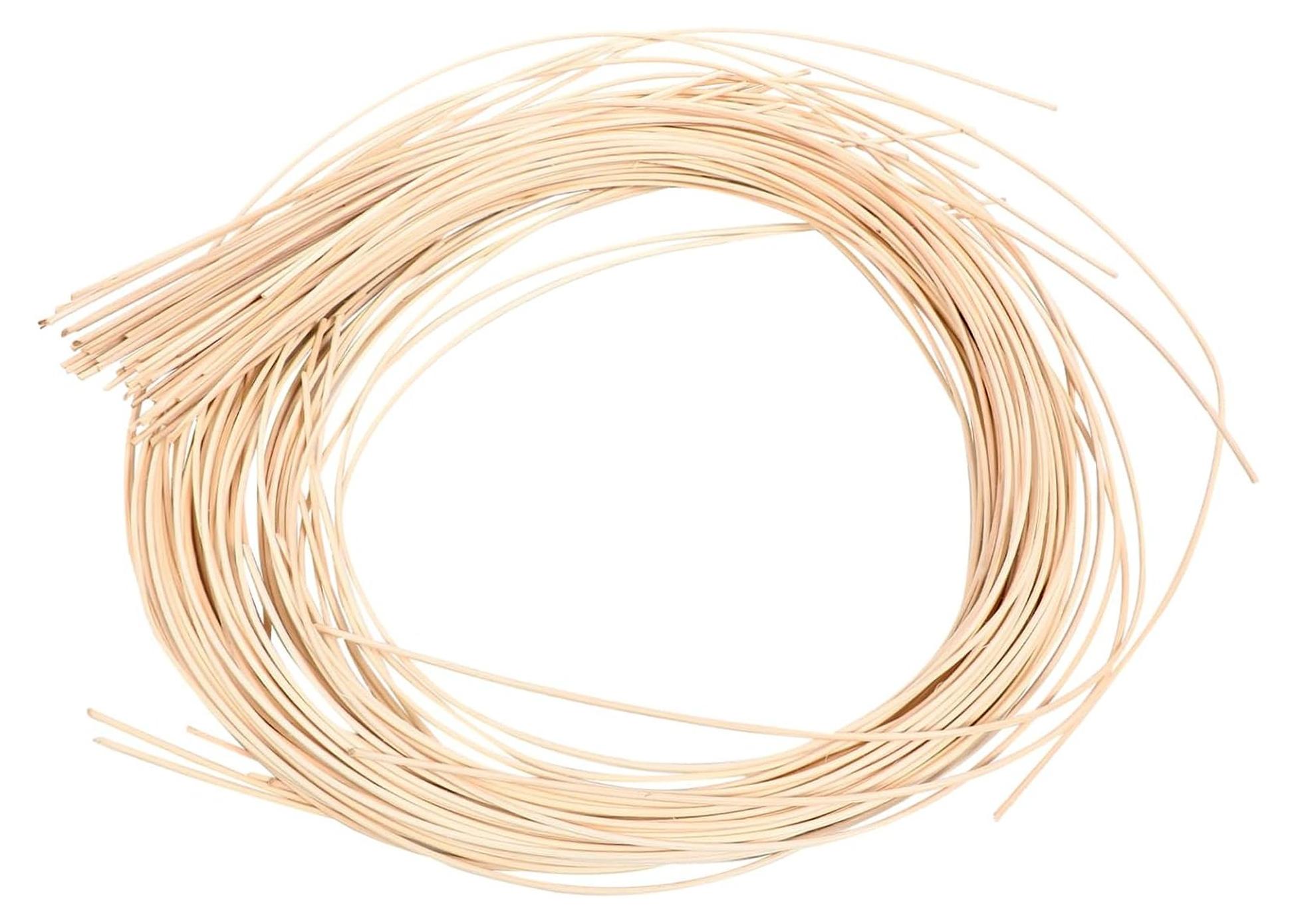 Markenlos Natürliche Rattanrolle für Stuhlreparatur und Korbflechten aus beigem Rattanmaterial für selbstgemachte Möbel und handgefertigte Flechtarbeiten