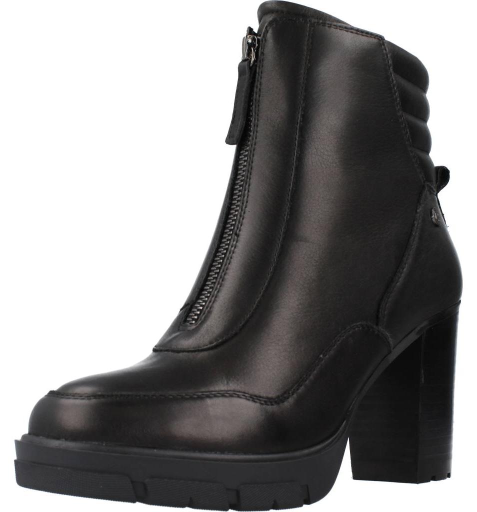 Carmela Schwarzes Produkt mit den Produktnummern 24281 und 160286c