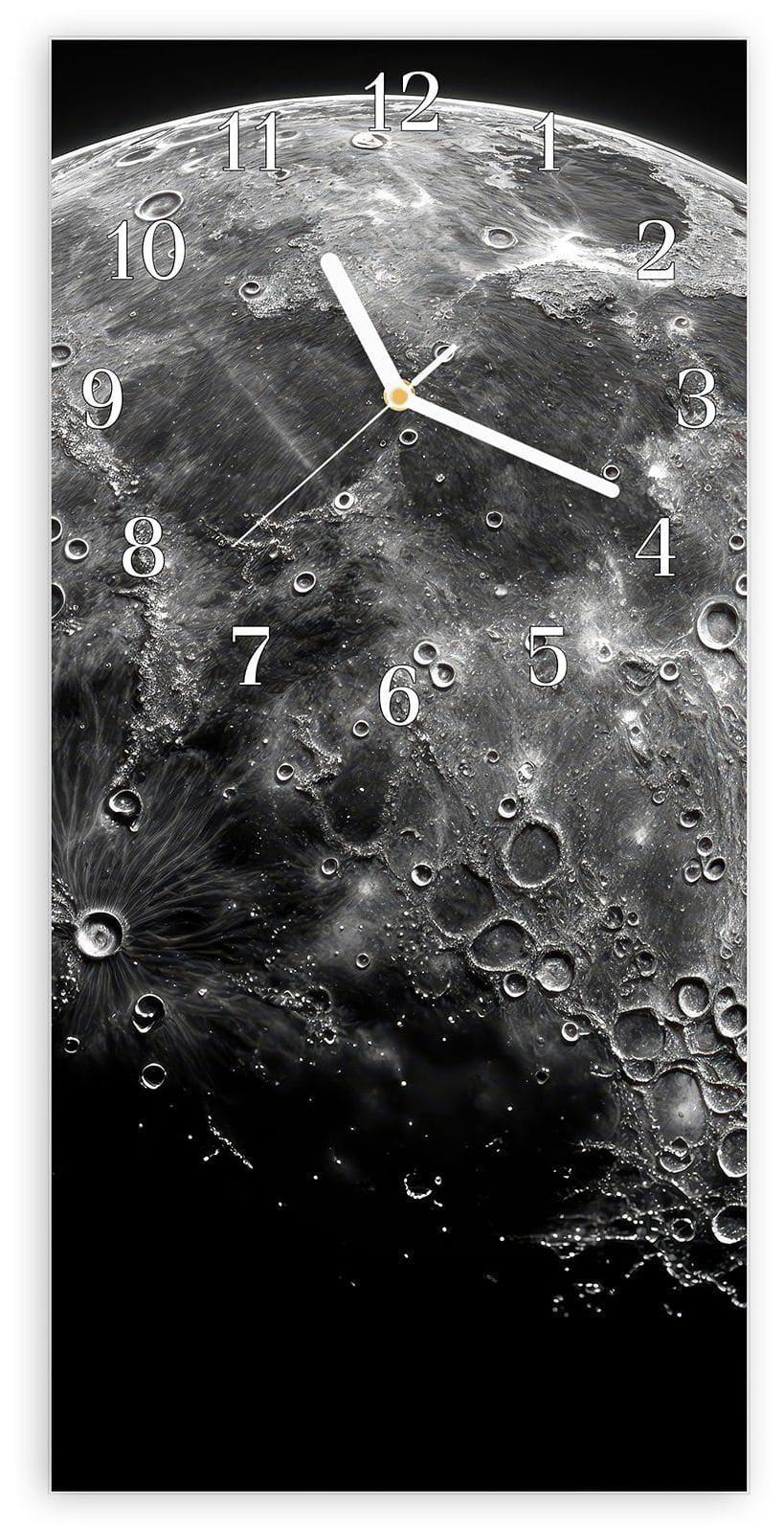 Primedeco Wanduhr aus Glas mit Motiv Mondkrater Close-up- 30 x 60 cm - inkl. Aufhängesystem