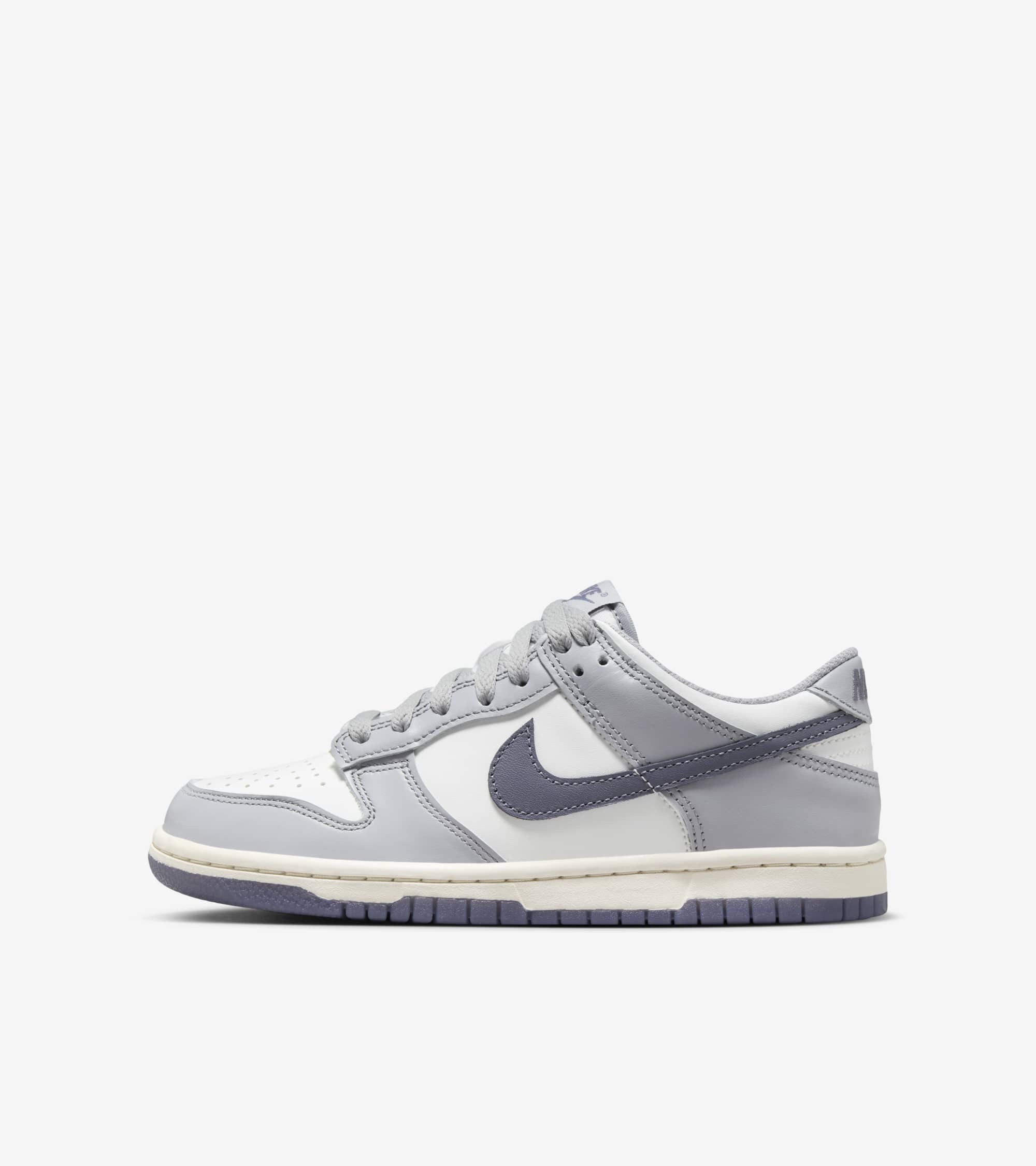 Nike Dunk Low "Platinum Tint Light Carbon" Grau, Größe: 39 FB9109-101