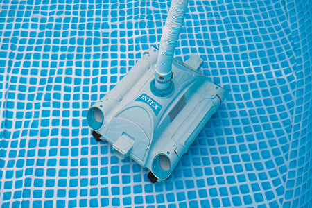 Intex 128001 Auto Pool Cleaner - Bodenreiniger Nur Für Intex Pools Benötigte Filterleistung Mind. 6.100 L/H; farblich sortiert