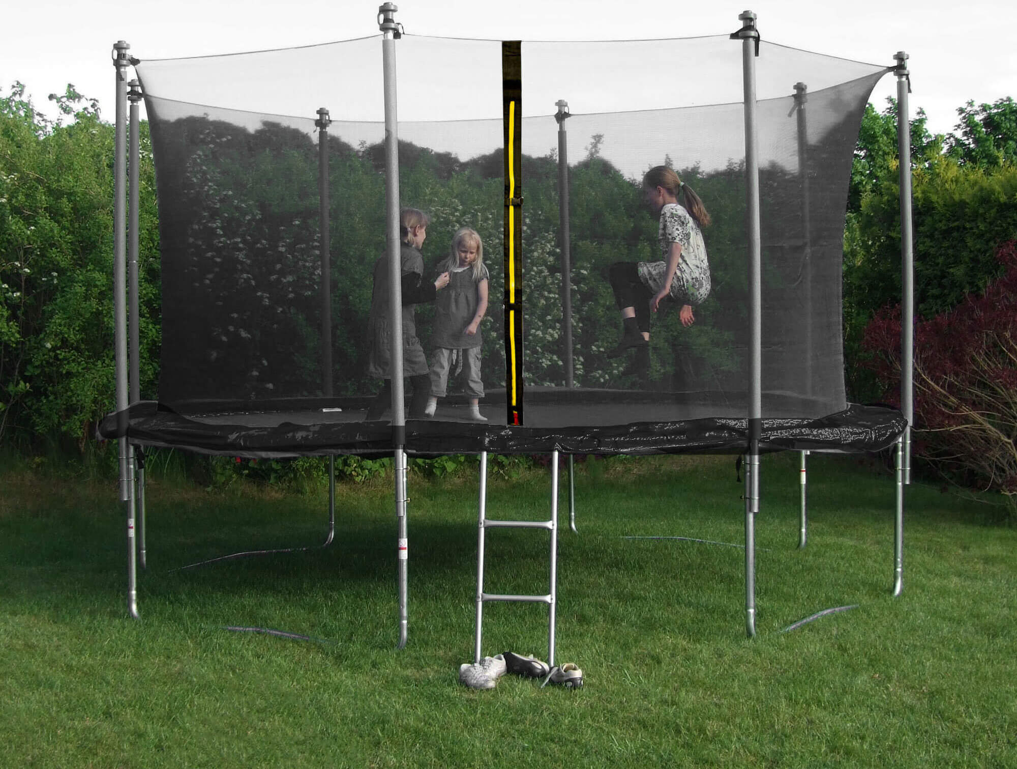 Trampolína s vnútornou sieťou 430 cm 8 stĺpikov Skákacia podložka Pružinový kryt Trampolínový rebrík