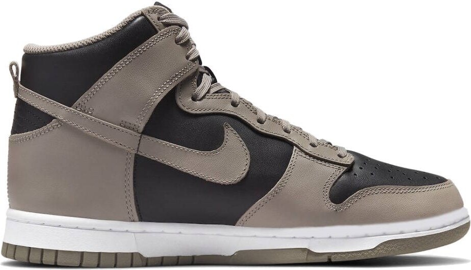 Nike Dunk High Moon Fossil (W)