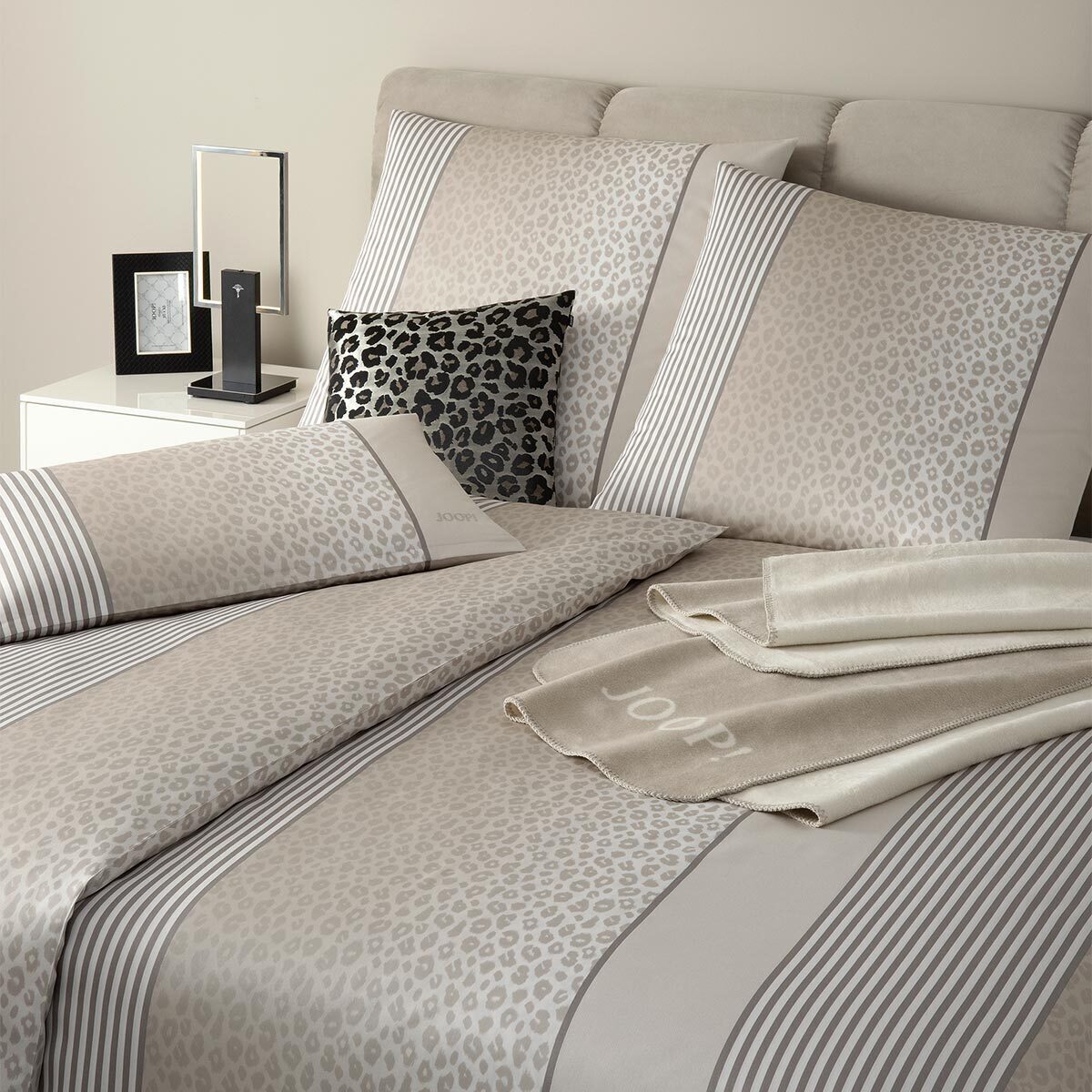 JOOP! Mako-Satin-Bettwäsche Leo Farbe cream Größe 155x220+40x80