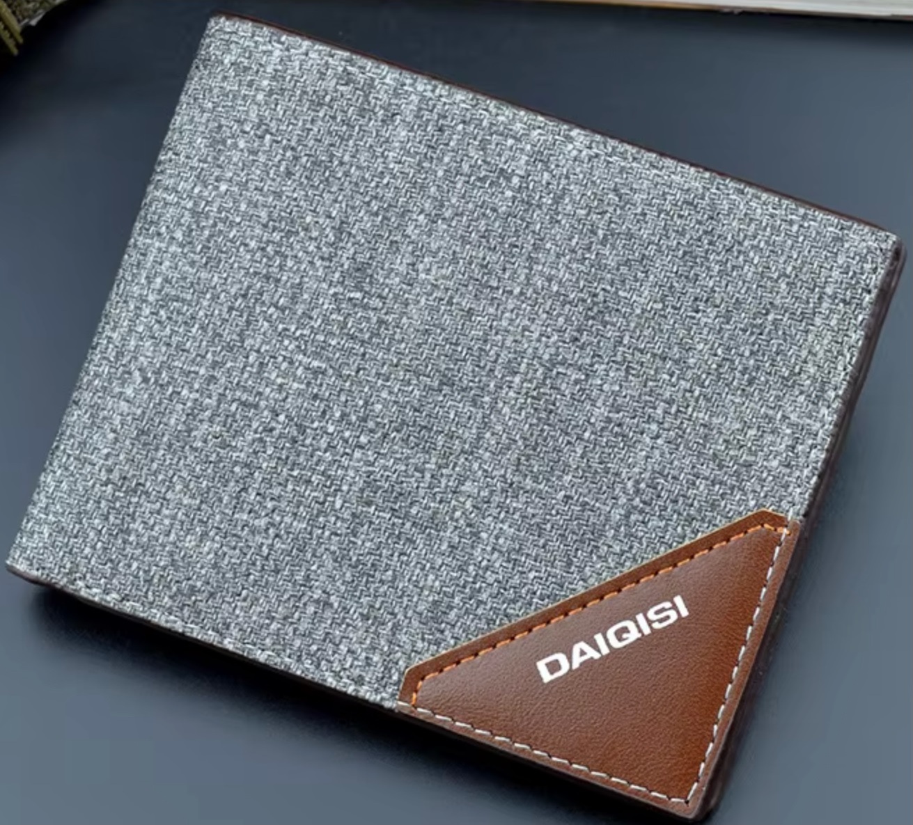 Herren Geldbörse Daiqisi Harold - Stilvoll und Funktional in Grau KP35473