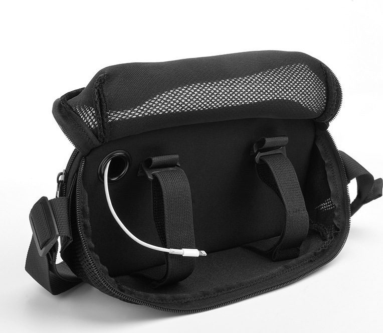INF Universelle Bluetooth-Lautsprecher-Umhängetasche (Schwarz) 365278