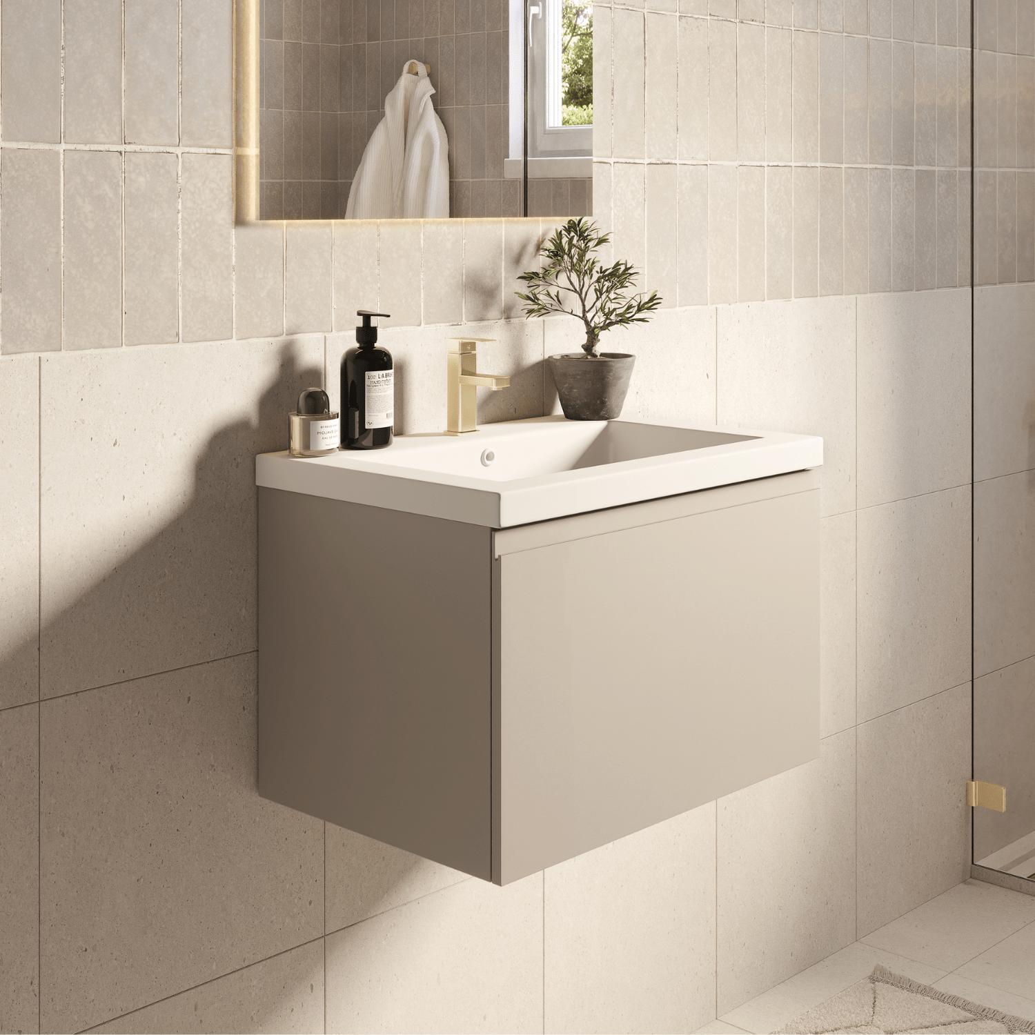 LOMAZOO Badezimmermöbel Greige 60cm - Weißes Waschbecken - Beige-graues Waschbeckenmöbel - Schwebender Waschbeckenunterschrank [MODENA] MOD-BE-WW-60