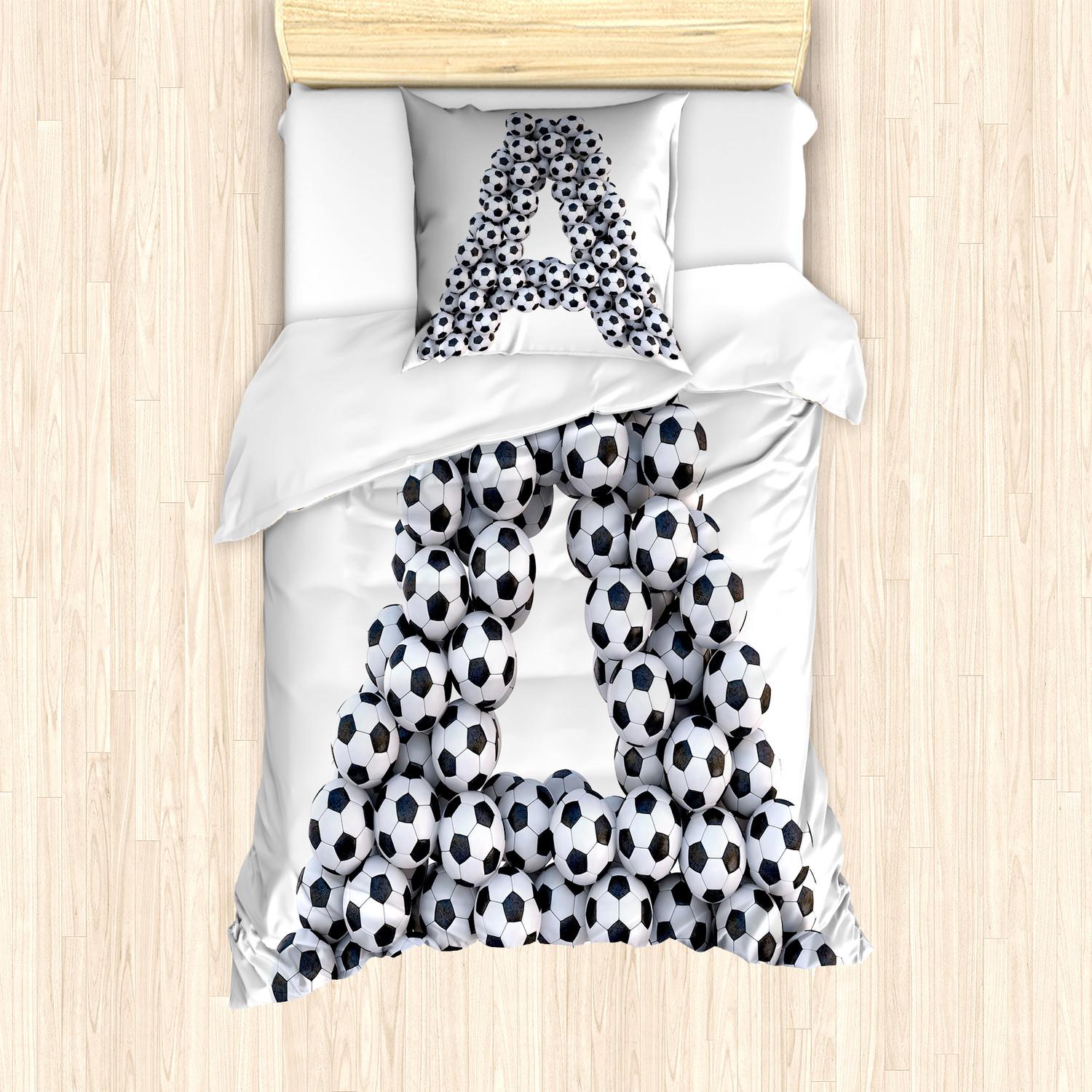 KOZMOS TEKSTL VE GER DÖNÜÜM SANAY TCARET LMTED RKET ABAKUHAUS Buchstabe a Bettbezug Set, Fußbälle in Form von Buchstabe A Sport Liga Wettbewerb Thema Pattern, 135 x 200 cm + 80 x 80 cm, Weiß Schwarz nevde_46396_135x200_de