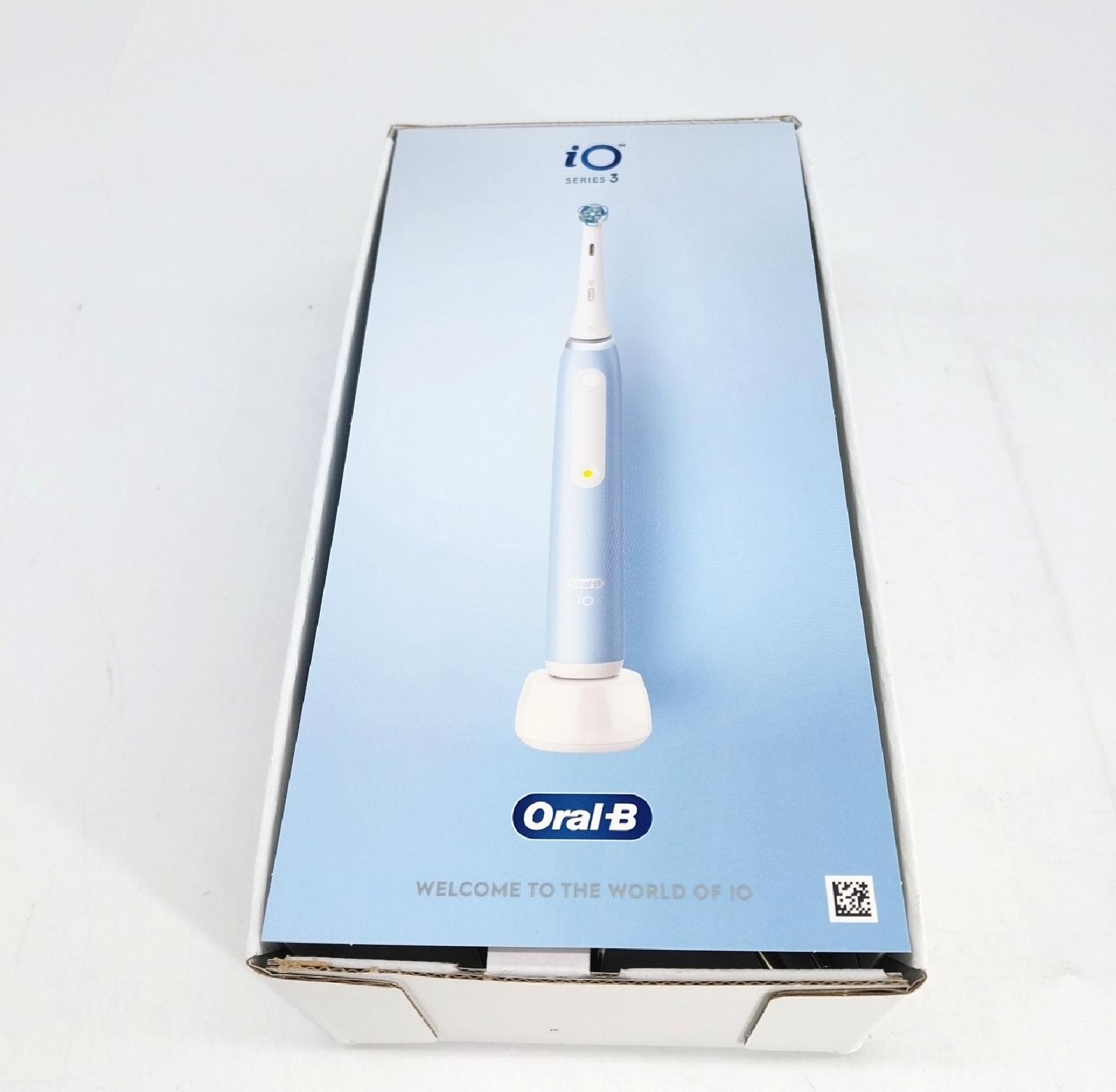 Elektrická zubná kefka Oral-B iO Series 3 Plus Edition/Elektrická zubná kefka, PLUS 3 kefkové nástavce, 3 režimy čistenia zubov, recyklovateľný obal,