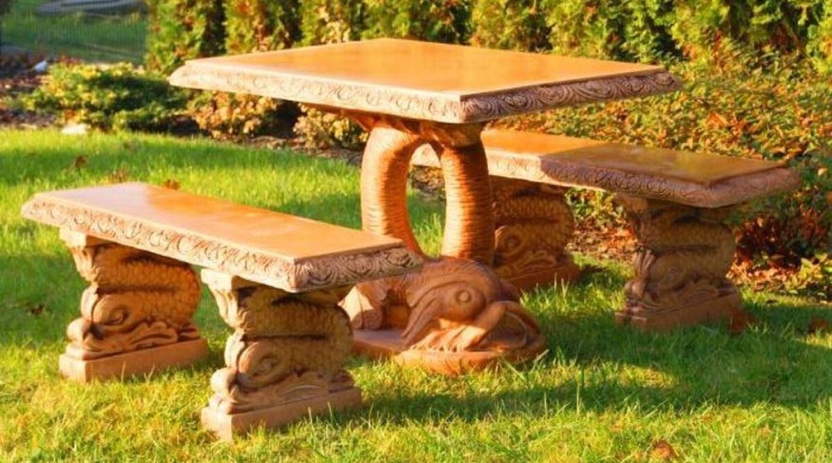 Demotex GmbH Casa Padrino Stein Gartenmöbel Set Fisch Beige - 1 Orientalischer Gartentisch & 2 Orientalische Gartenbänke - Orientalische Garten & Terrassen Möbel