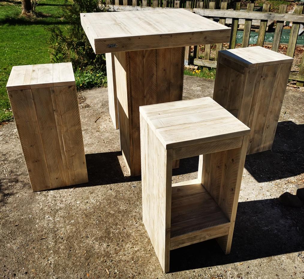 dutch-flair Bar-Set Sunset aus unbehandeltem Gerüstholz, Tisch 110 cm, Hocker 80 cm