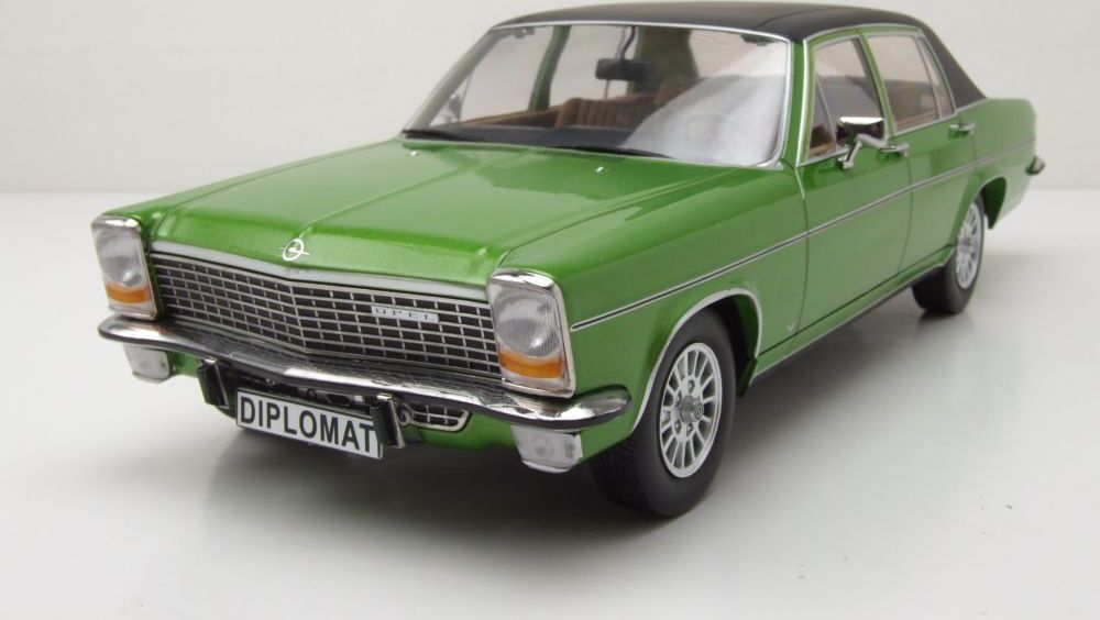 Modellautos Opel Diplomat 1/18 BoS Models A d/matte-noire 1964