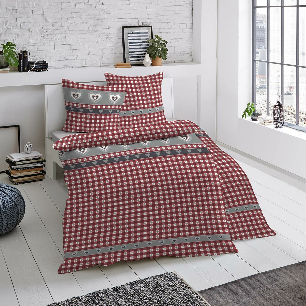 Traumschlaf Biber Bettwäsche Landhausherzen rot 200x200 cm + 2x 80x80 cm