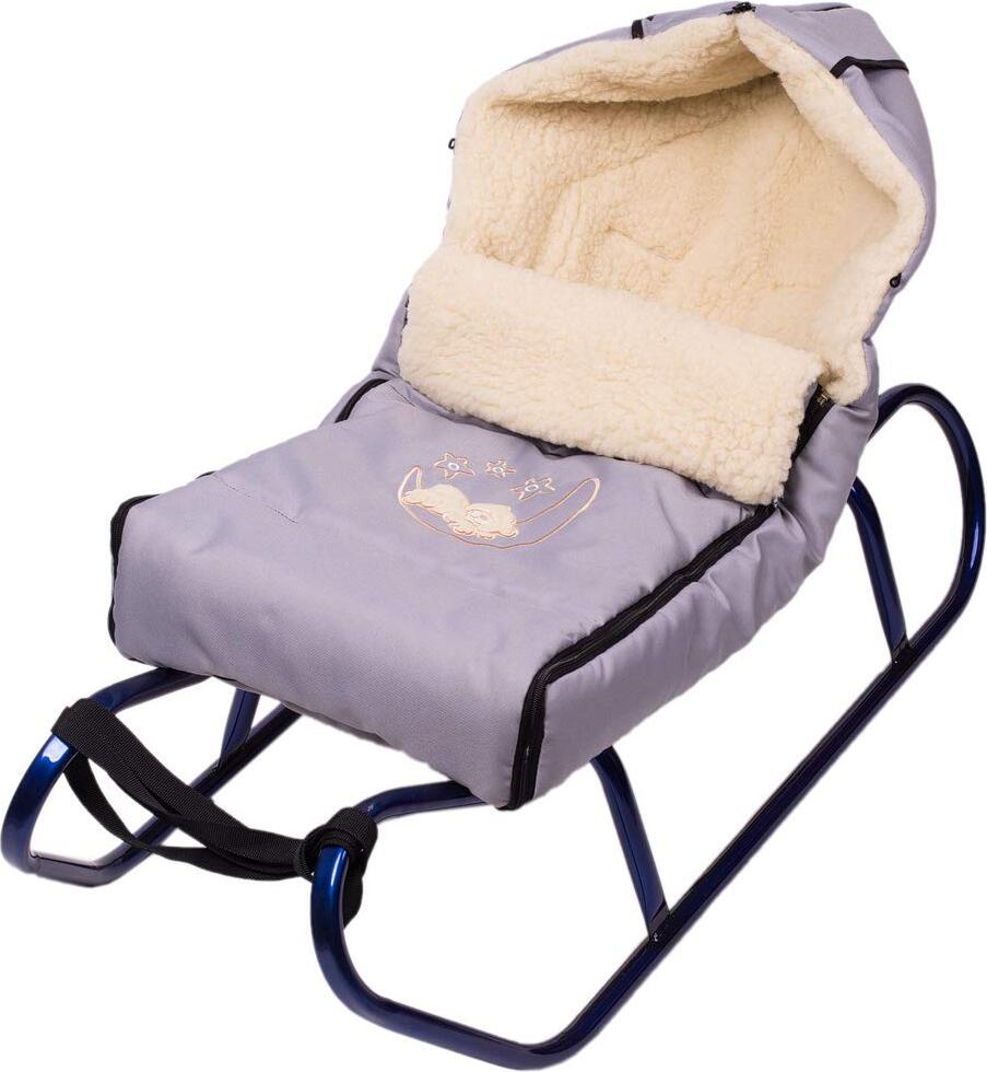 Goldkids Holzschlitten Kinderschlitten aus Buchenholz Rückenlehne inkl. Zugseil + Winterfußsack Schlittensack 40 x 90 cm Fußsack Schlitten Kinderwagen (Hellgrau)