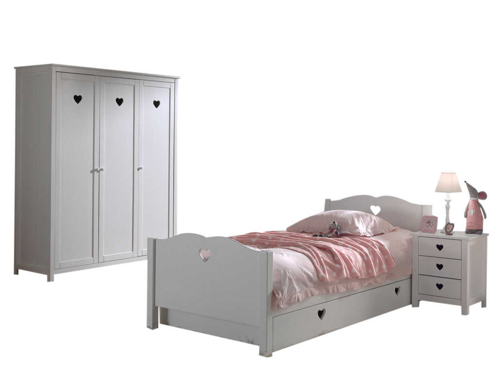 Vipack Diese Amori-Kombination besteht aus einem Amori-Bett 90x200cm, einem Lattenrost, einem Amori-Nachttisch, einem Amori-Kleiderschrank mit 3 Türen und einem Amori-Rollbett.