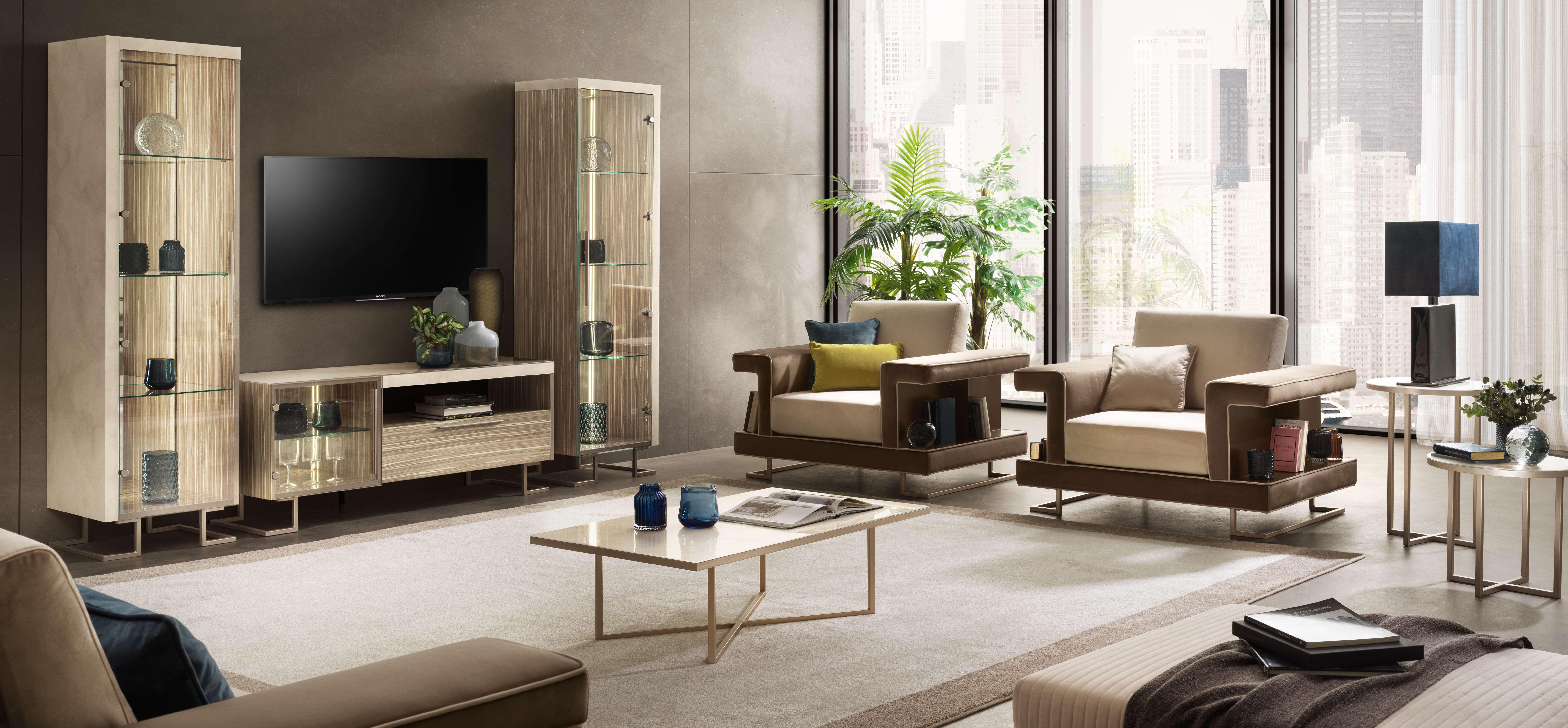 AEA TV-Lowboard mit viel Stauraum – Für eine ordentliche Aufbewahrung.