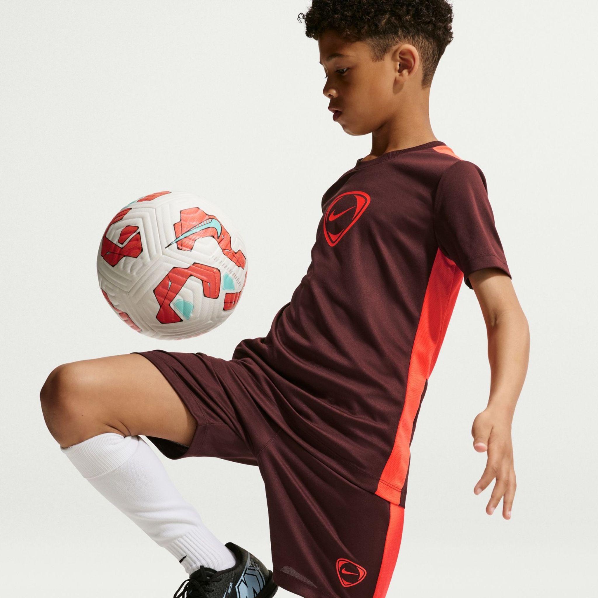 Nike Academy+