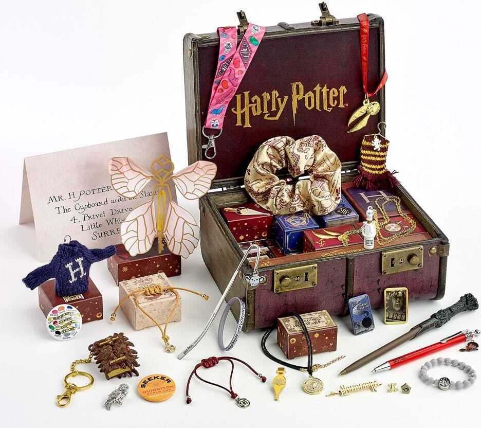 Harry Potter Šperky a tovar Adventný kalendár Hogwarts Trunk