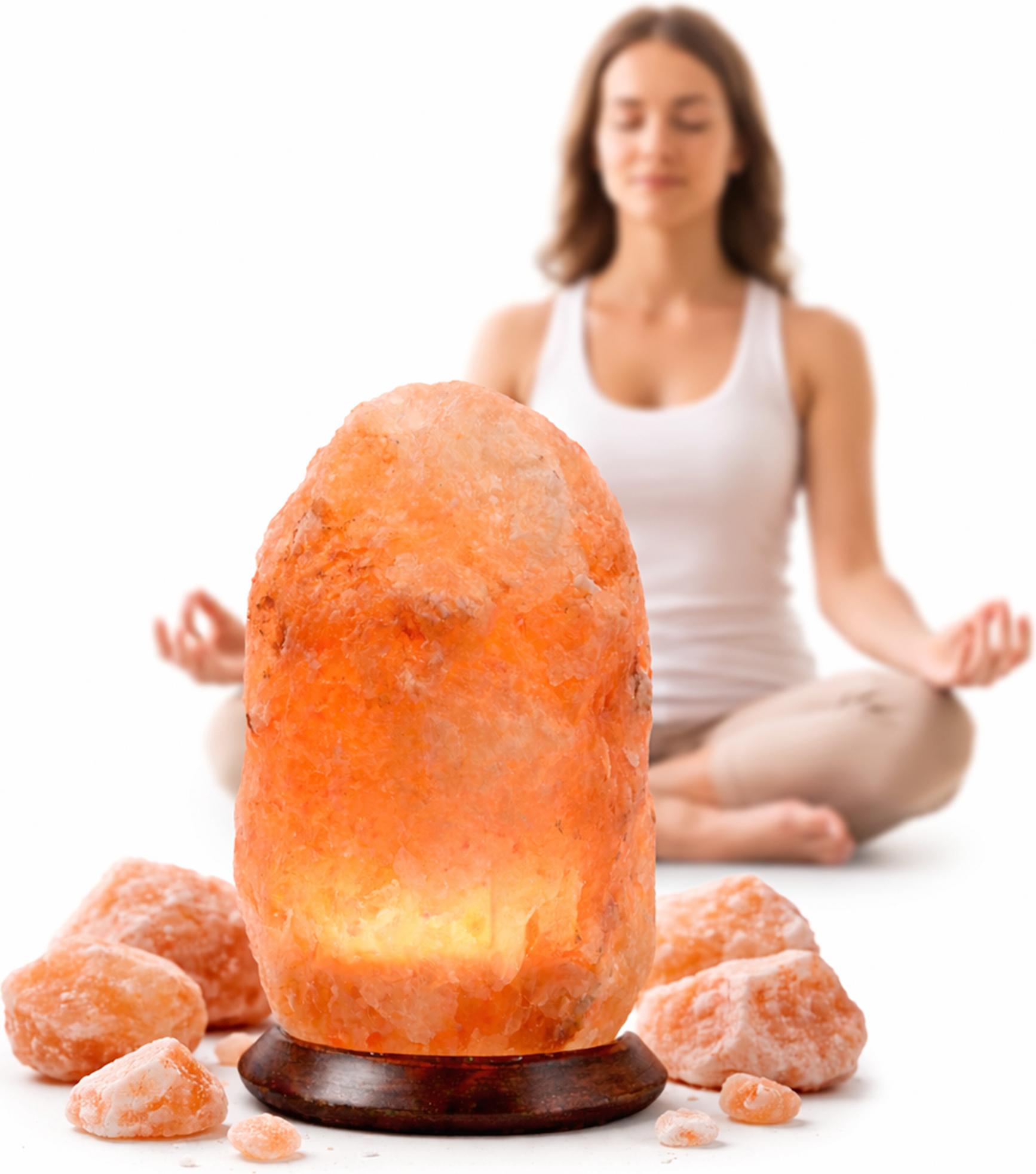 HAF Rosa Salzlampe aus echtem Kristallsalz | 4-6 kg Salzkristalllampe in Naturform | Salzsteinlampe auf Holzsockel aus der Salt Range Punjab