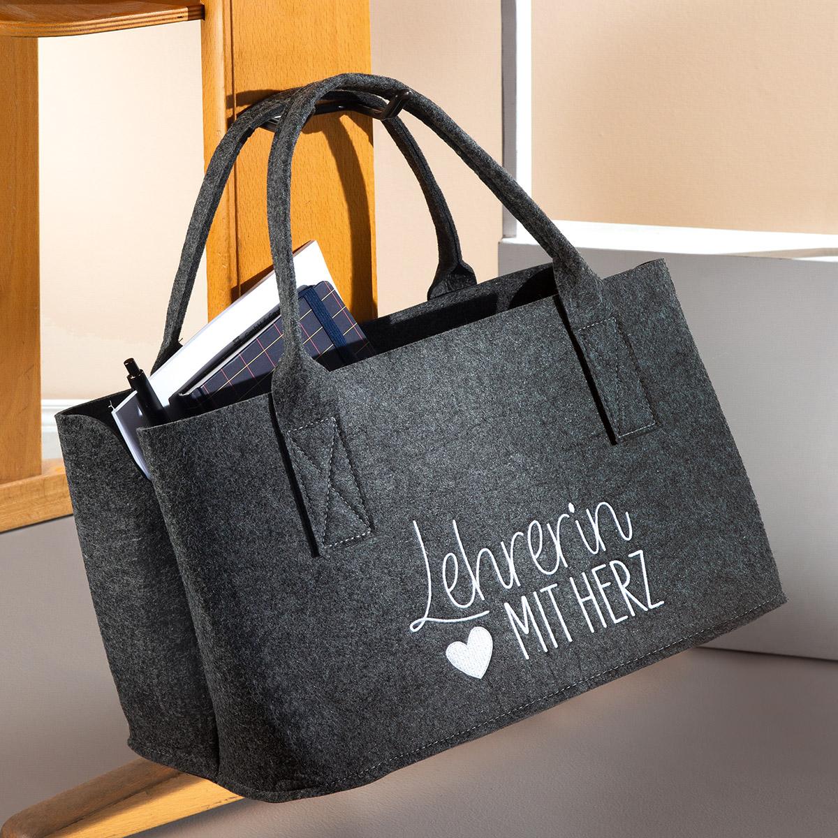 GILDE HANDWERK Macrander GmbH & Co KG Filz Shopper „Lehrerin mit Herz“ – Perfektes Geschenk für Lehrerin, Schul Tasche groß & langlebig 63295