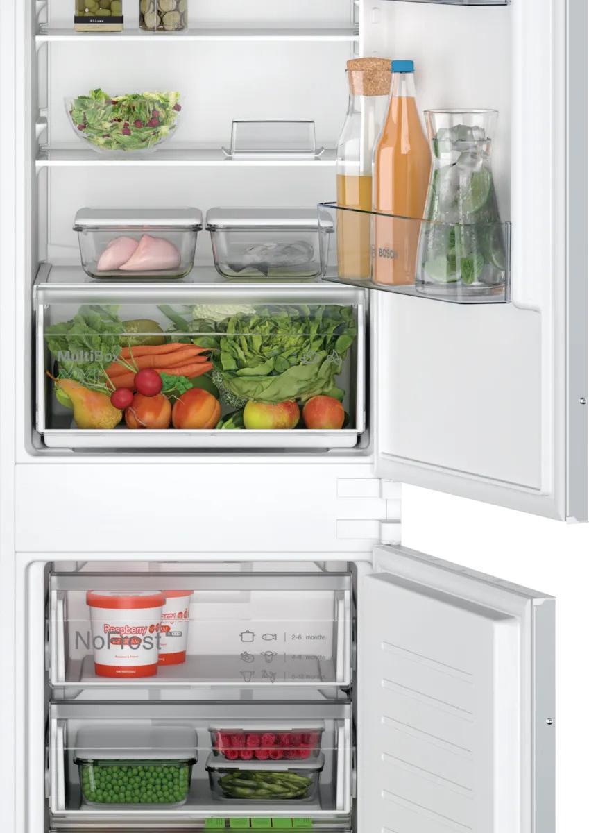 Bosch KIN865SE0, 260 l, NoFrost-Funktion (Kühleinheit), ST, 35 dB, E, Weiß
