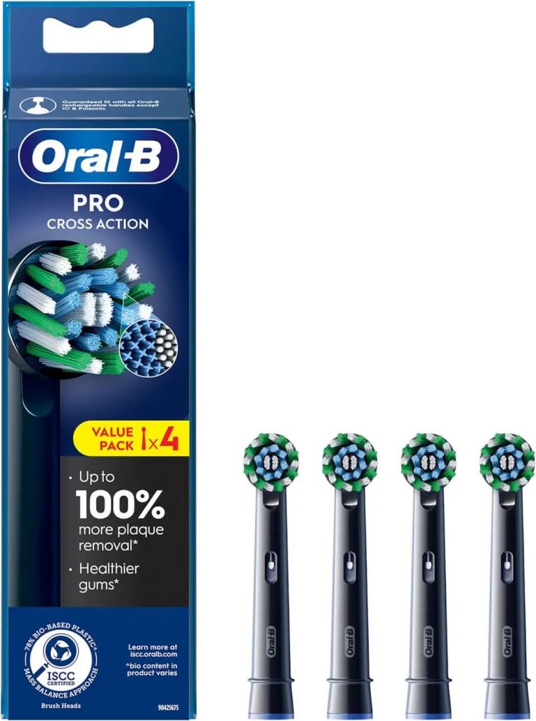 Oral-B CrossAction 4 ks čierne