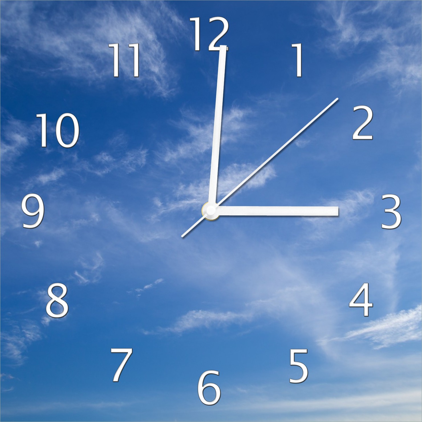 Wallario Design Wanduhr Blauer Himmel mit vereinzelten Wolken aus Echtglas, Größe 30 x 30 cm guk5245-3030