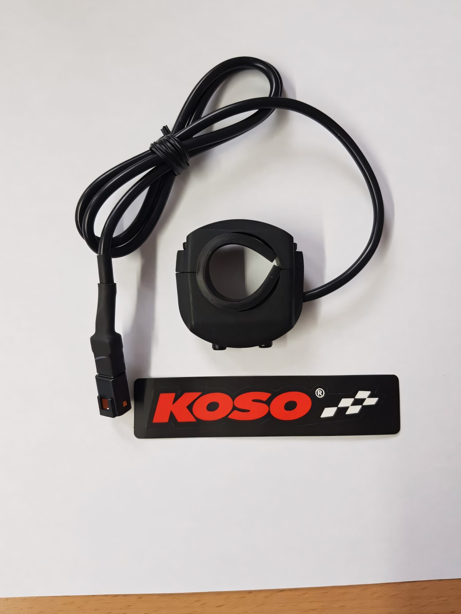 Koso Europe Koso RX3 CNC Motorrad Schalter 12V zur Steuerung von Display und Einstellungen KB008110