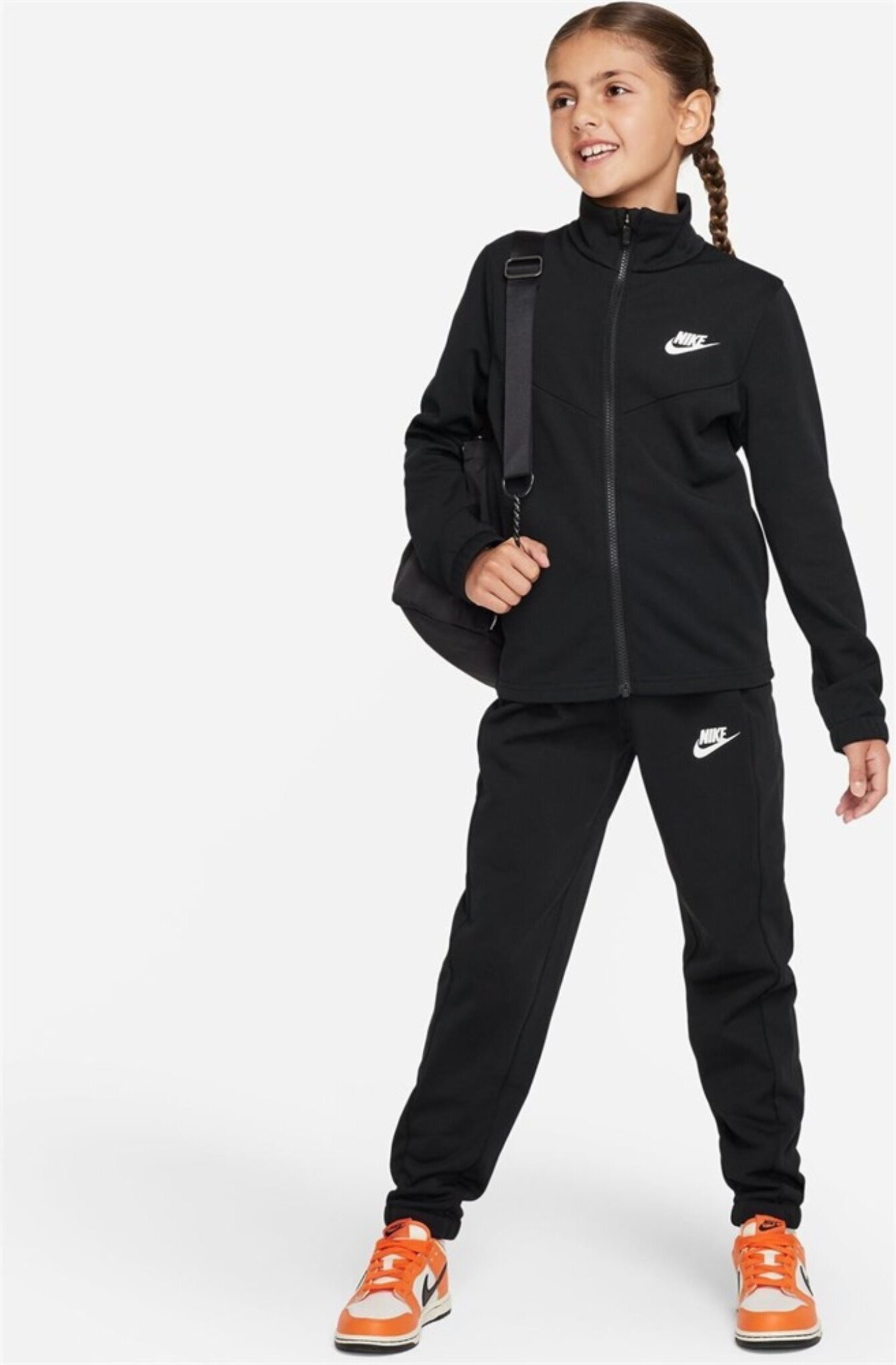 Black nike tracksuit set deals