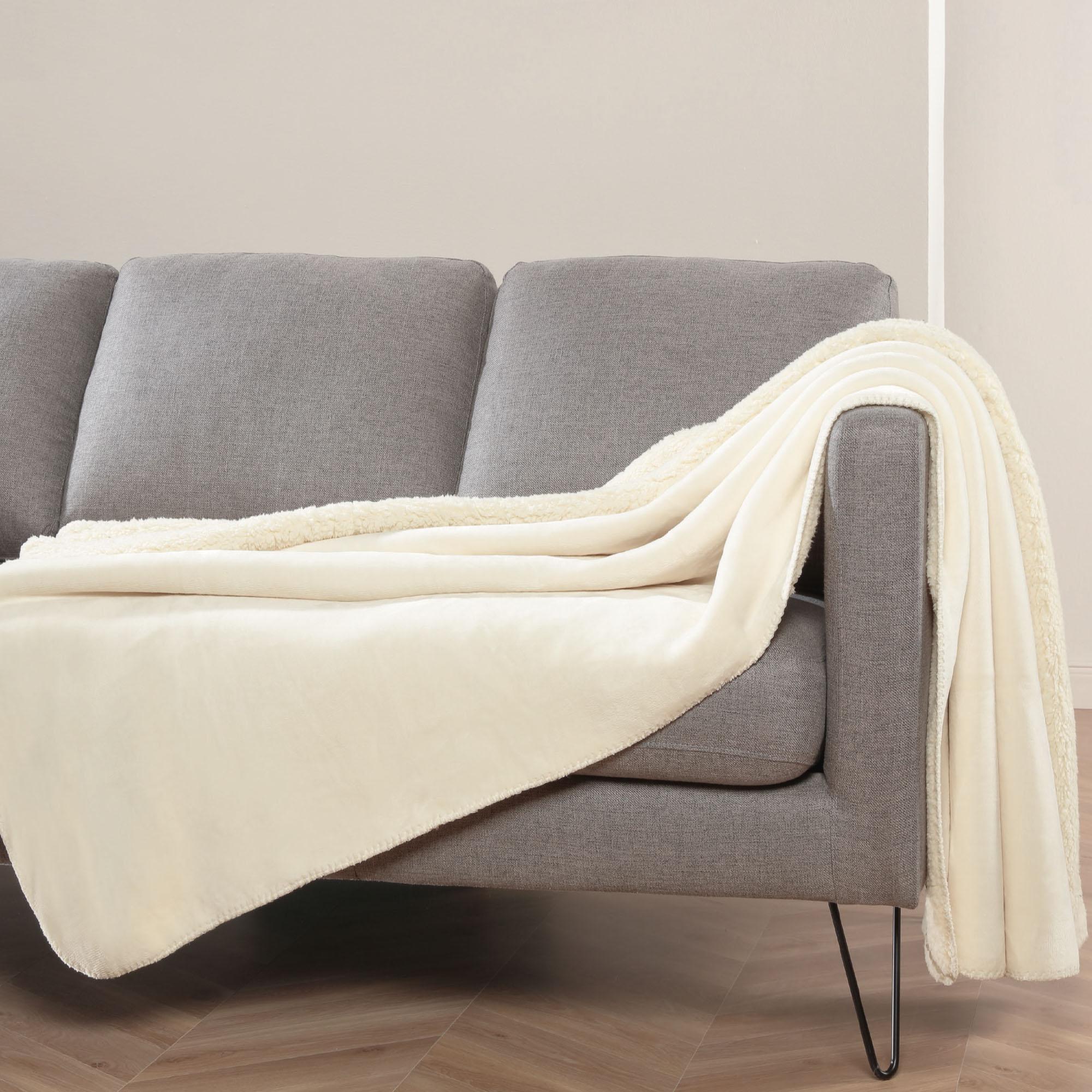 Sherpa Coperta Reversibile In Pile E Microfibra - Letto E Divano, Super Morbida E Calda, 100% Poliestere, Lavabile - Colore Argento, 150x200 Cm