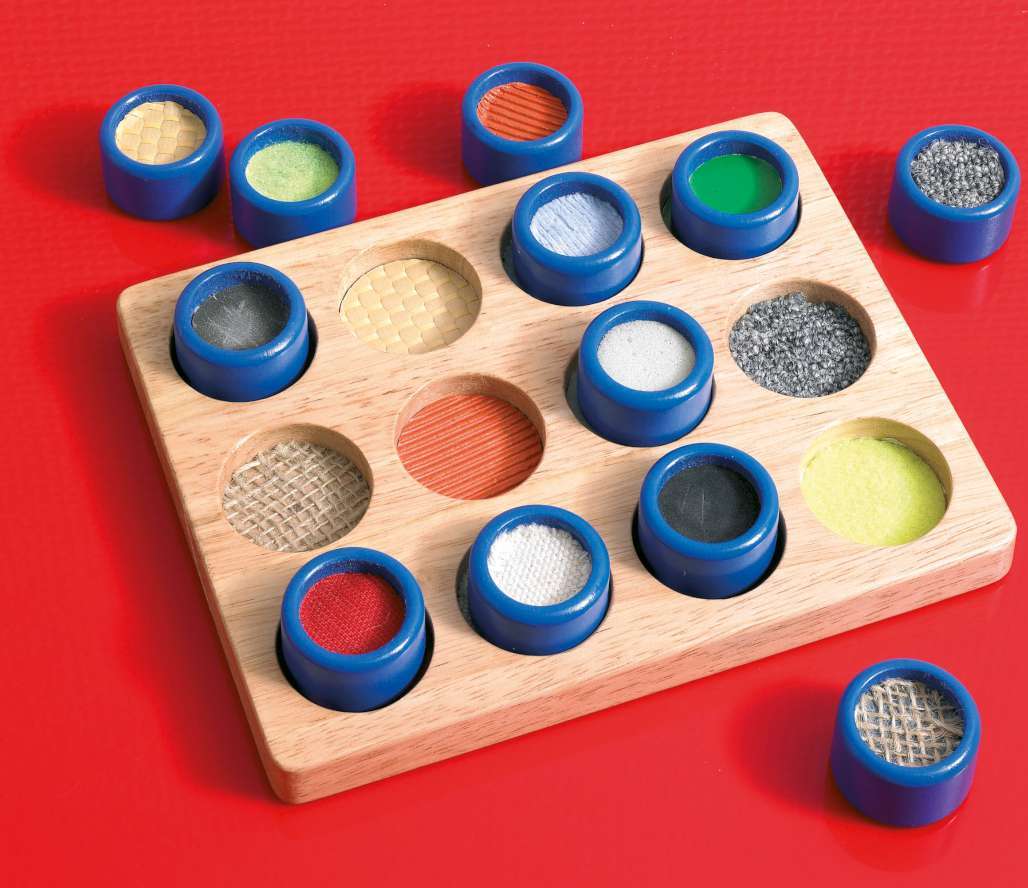 TickiT Happy Kidz Sensorik-Brett: Fühlen - Erkennen - Zuordnen 21404091023